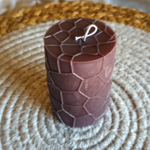 Adding a spark to your regular pillar shaped candles. •8x 5cm •Vegan friendly •Biodegradable •Paraffin wax